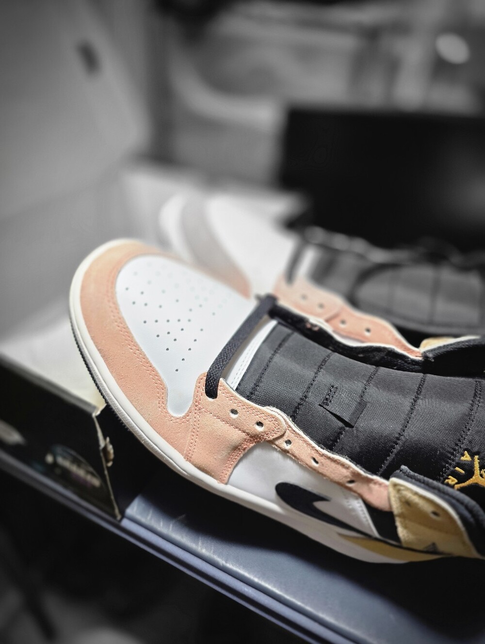 Jordan 1 Mid, Ember/Sundial/White, Size 10m, New. - Picture 6 of 10